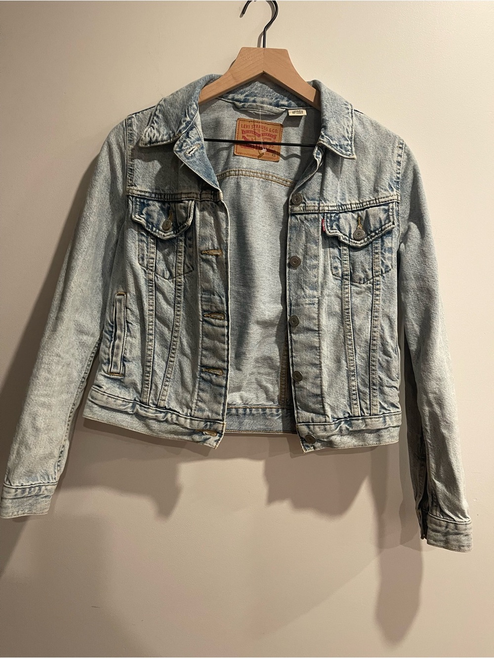 Levi's Light Blue Vintage-Inspired Denim Jacket